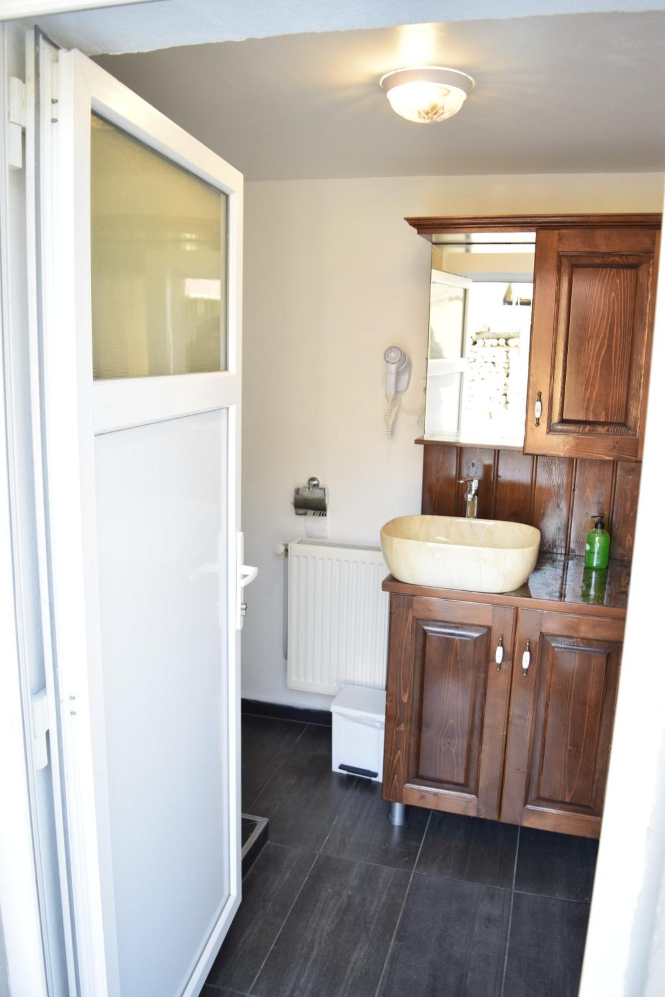 Casa Eby Apartment Vidolm Bagian luar foto